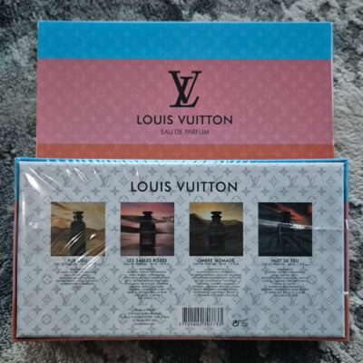 Louis Vuitton Set Les  Sables Roses/Pur Oud/Ombre Nomade/Nuit De Feu (Pink & Blue Box)(4x30ml)
